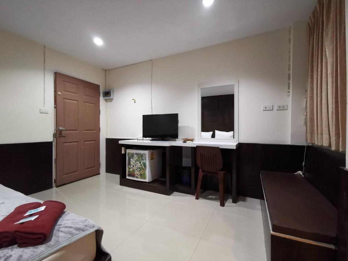 Ban Kaew Guesthouse Сонгкхла Экстерьер фото