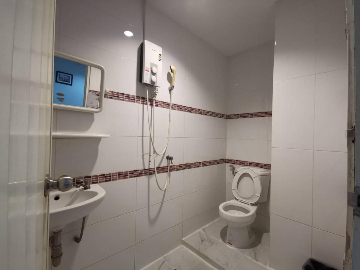 Ban Kaew Guesthouse Сонгкхла Экстерьер фото