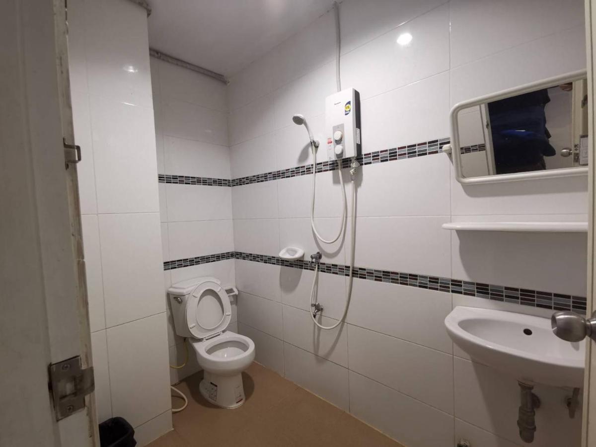 Ban Kaew Guesthouse Сонгкхла Экстерьер фото