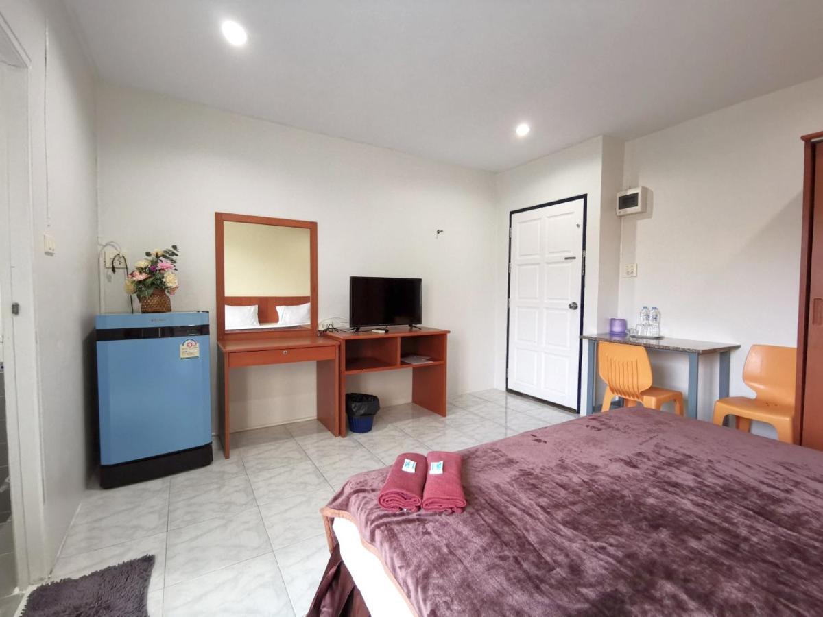 Ban Kaew Guesthouse Сонгкхла Экстерьер фото